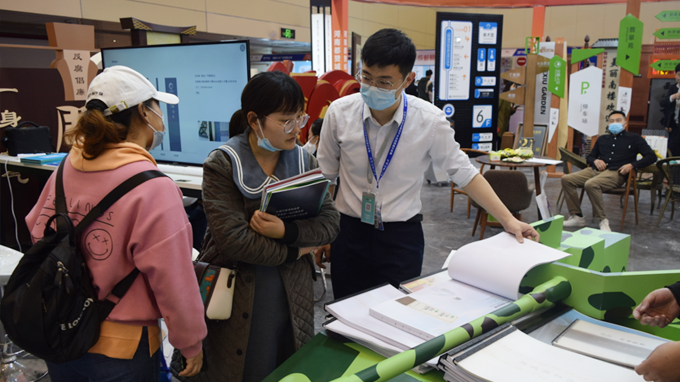 2021鄭州中原廣告展圓滿結(jié)束 都贊城感恩有你！