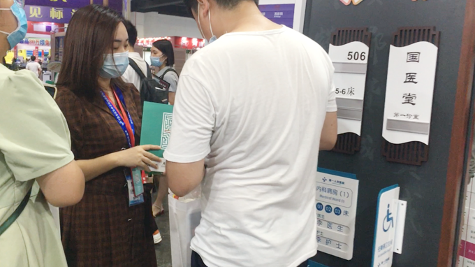 2022（鄭州）第39屆中原廣告展 都贊城展會第一天現(xiàn)場實拍