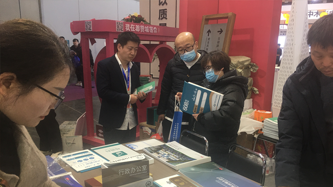 2024鄭州中原廣告展 都贊城標(biāo)識(shí)標(biāo)牌展會(huì)現(xiàn)場(chǎng)實(shí)拍